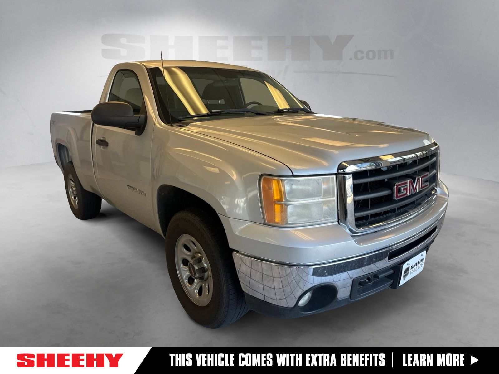 Pure Silver Metallic 2011 GMC Sierra 1500 Pickup Truck Four-Wheel Drive 4-Speed Automatic Overdrive