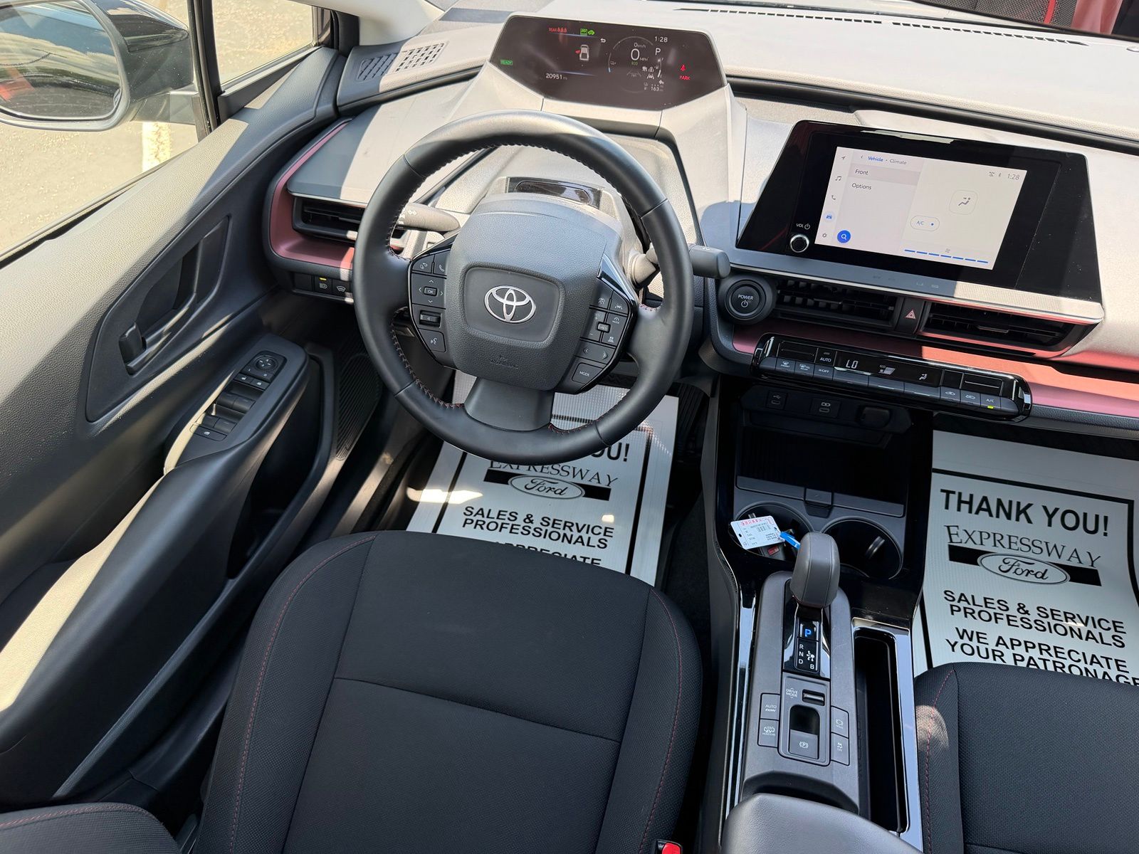 2024 Toyota Prius Prime image 14