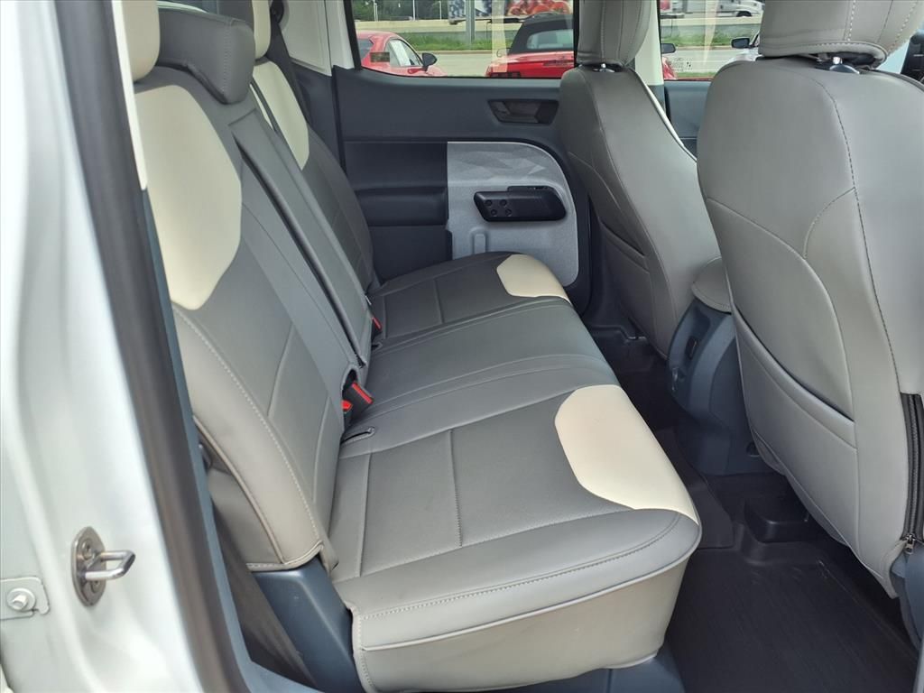 2024 Ford Maverick XLT - 11