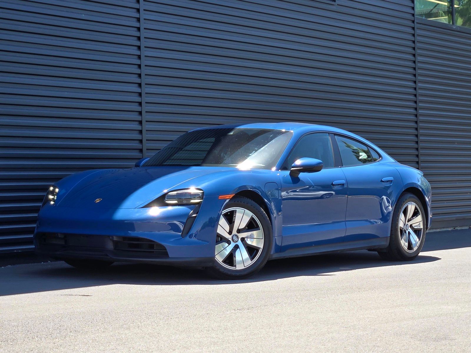 2023 Porsche Taycan Base — full photo 1 of 27