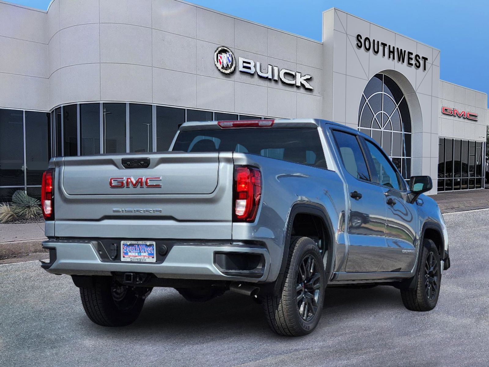 2025 GMC Sierra 1500 Pro 5