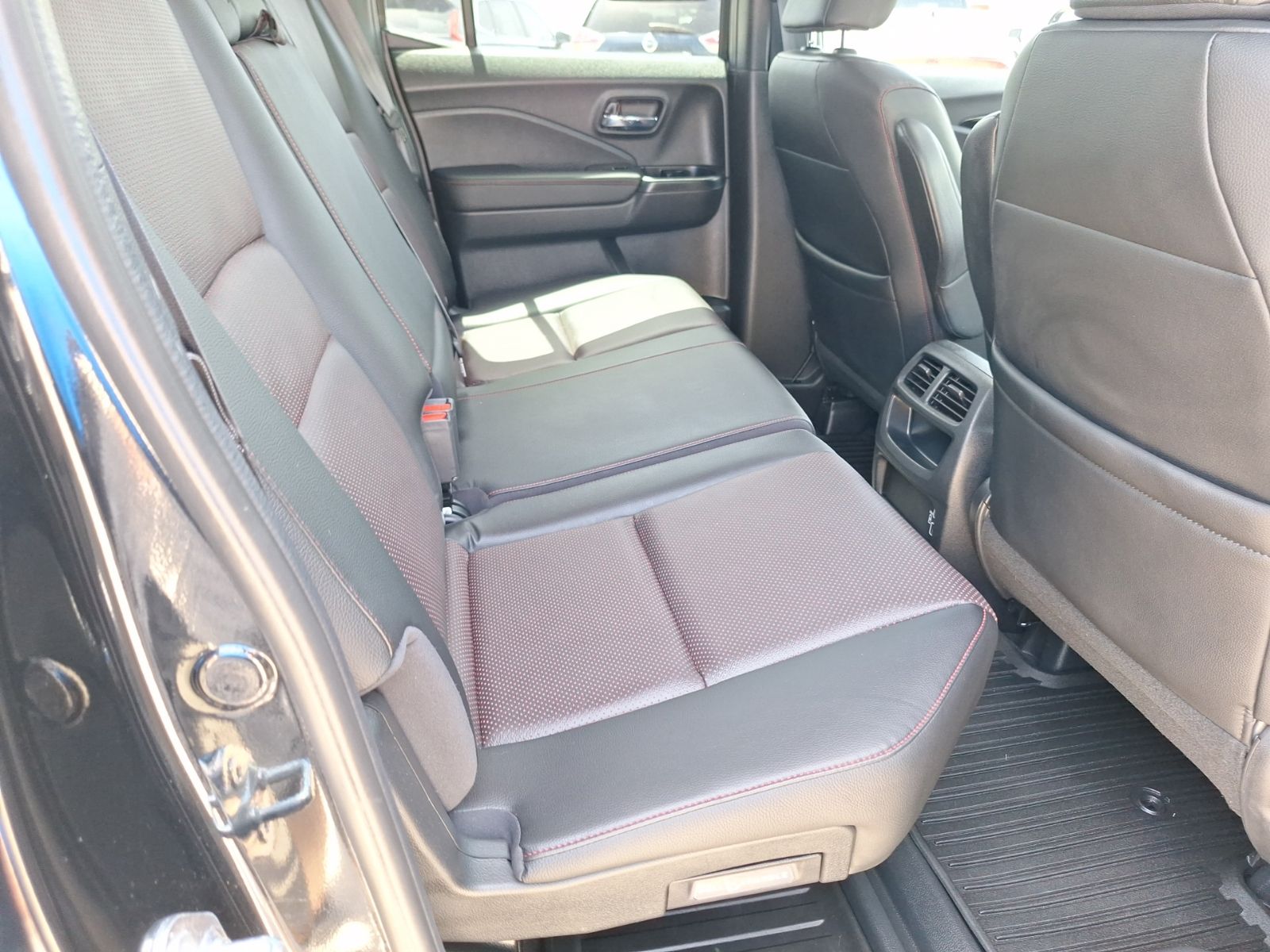 car-gallery-32