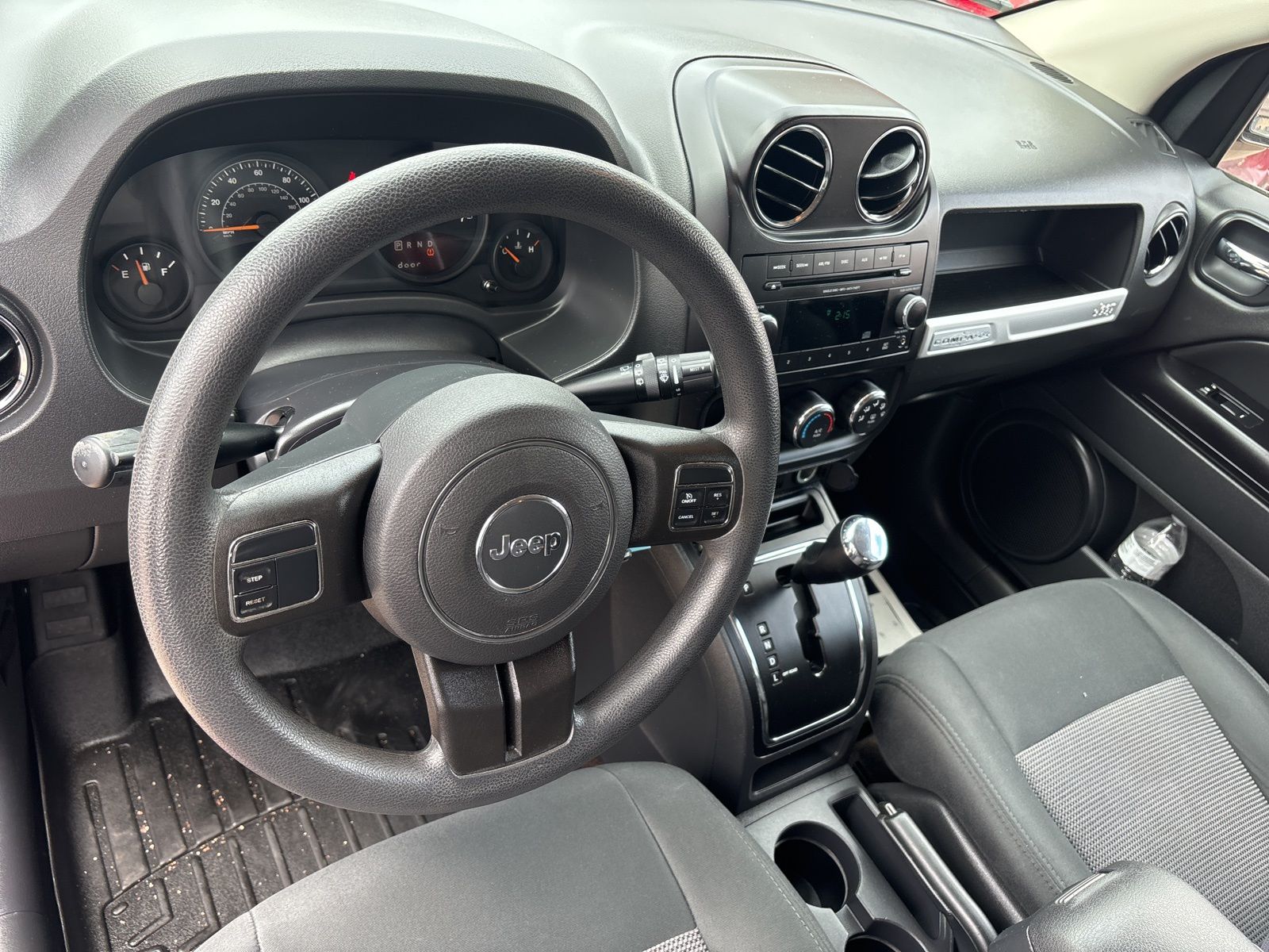 2014 Jeep Compass Sport photo