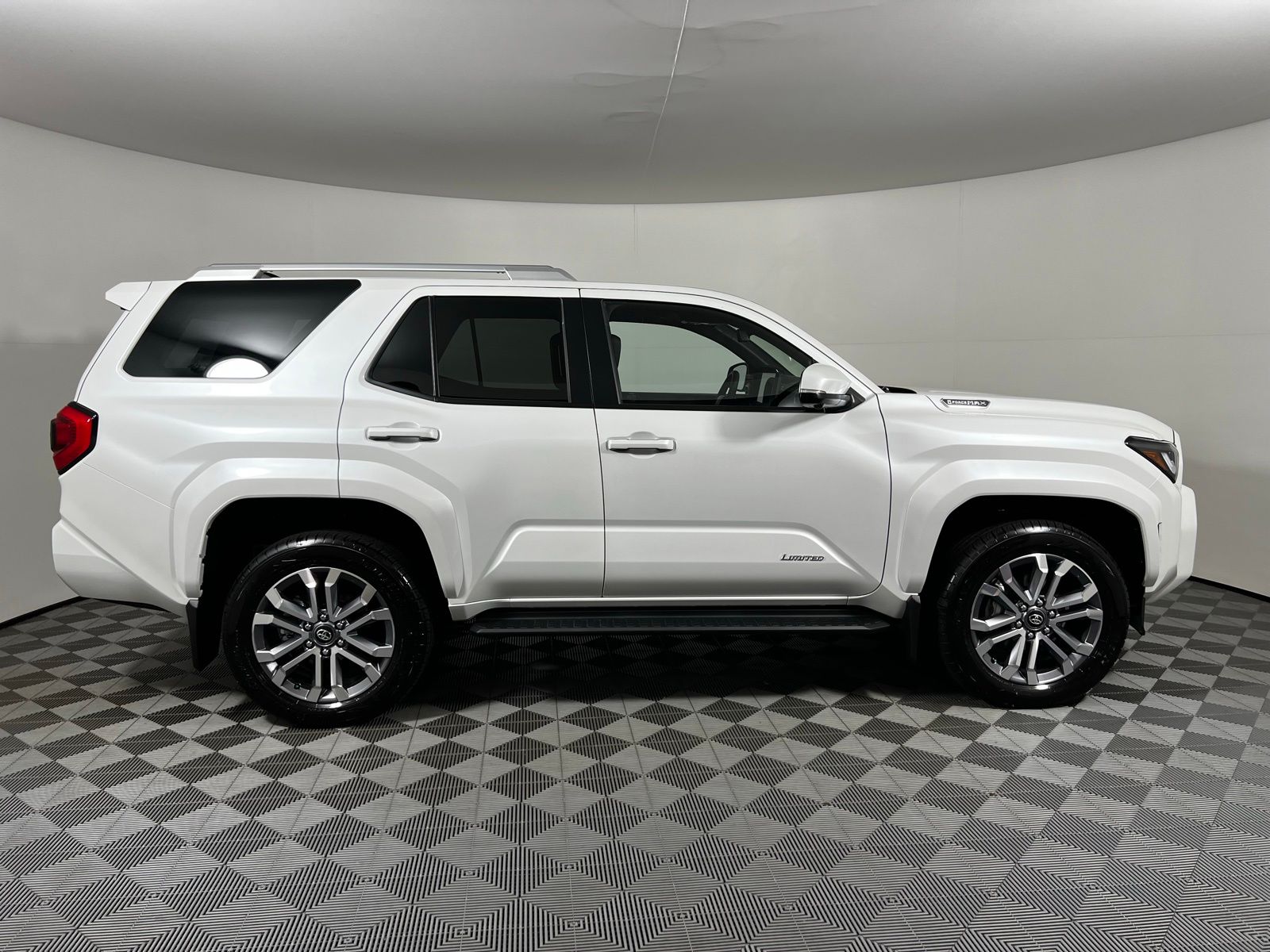 Thumbnail: 2026 Toyota 4Runner - 4
