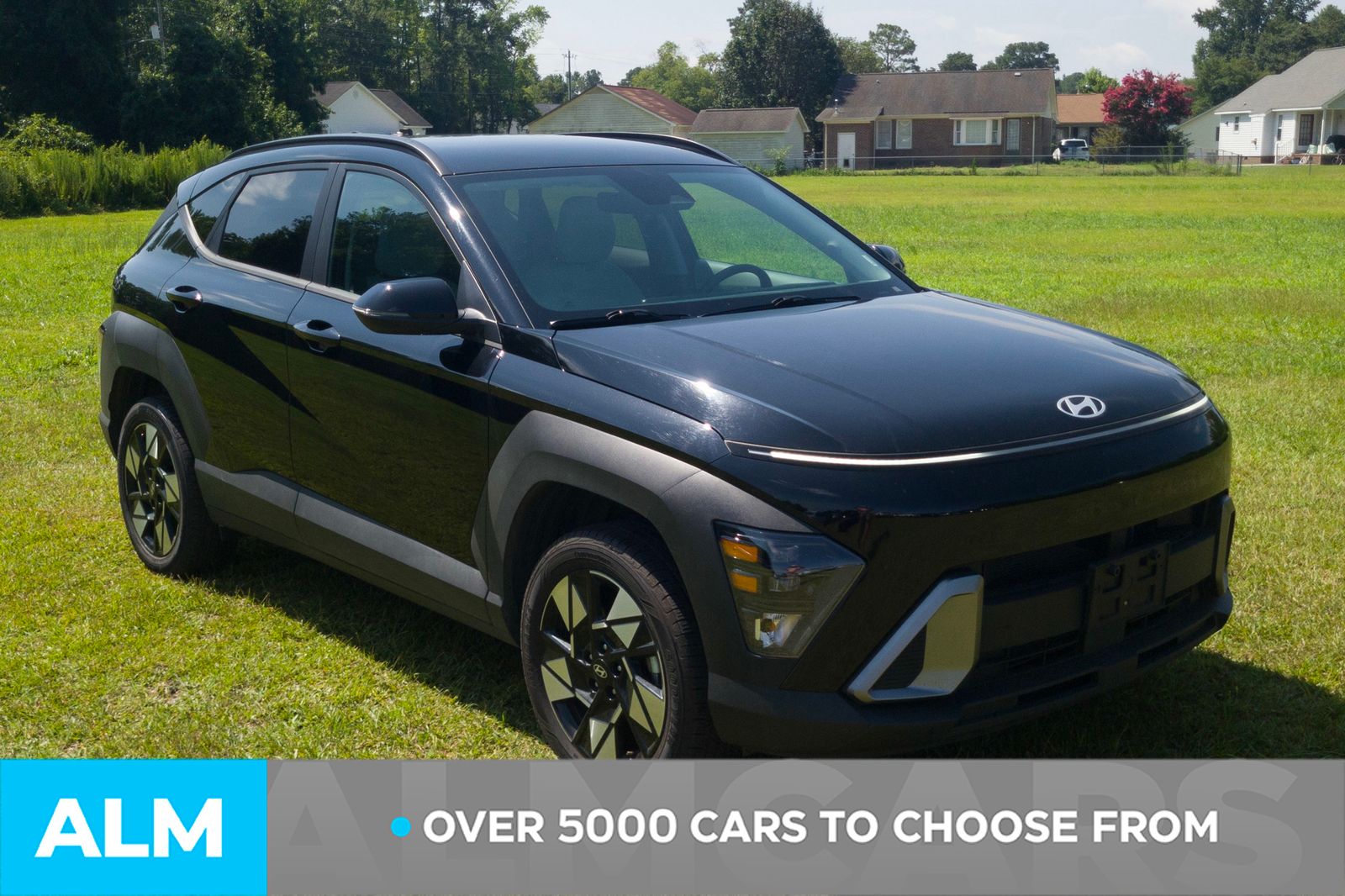 Used 2024 Abyss Black Hyundai SEL image 3