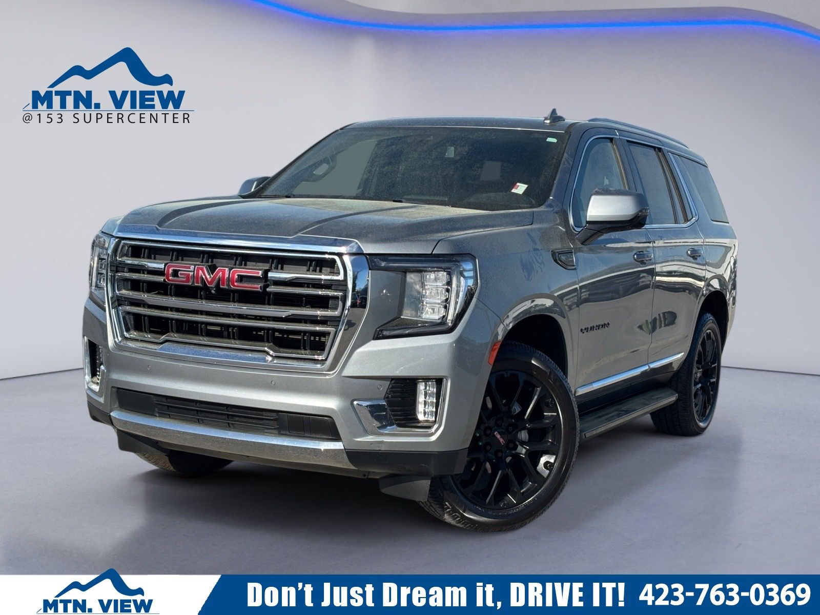Sterling Metallic 2023 GMC Yukon SLT RWD SUV / Crossover 4X2