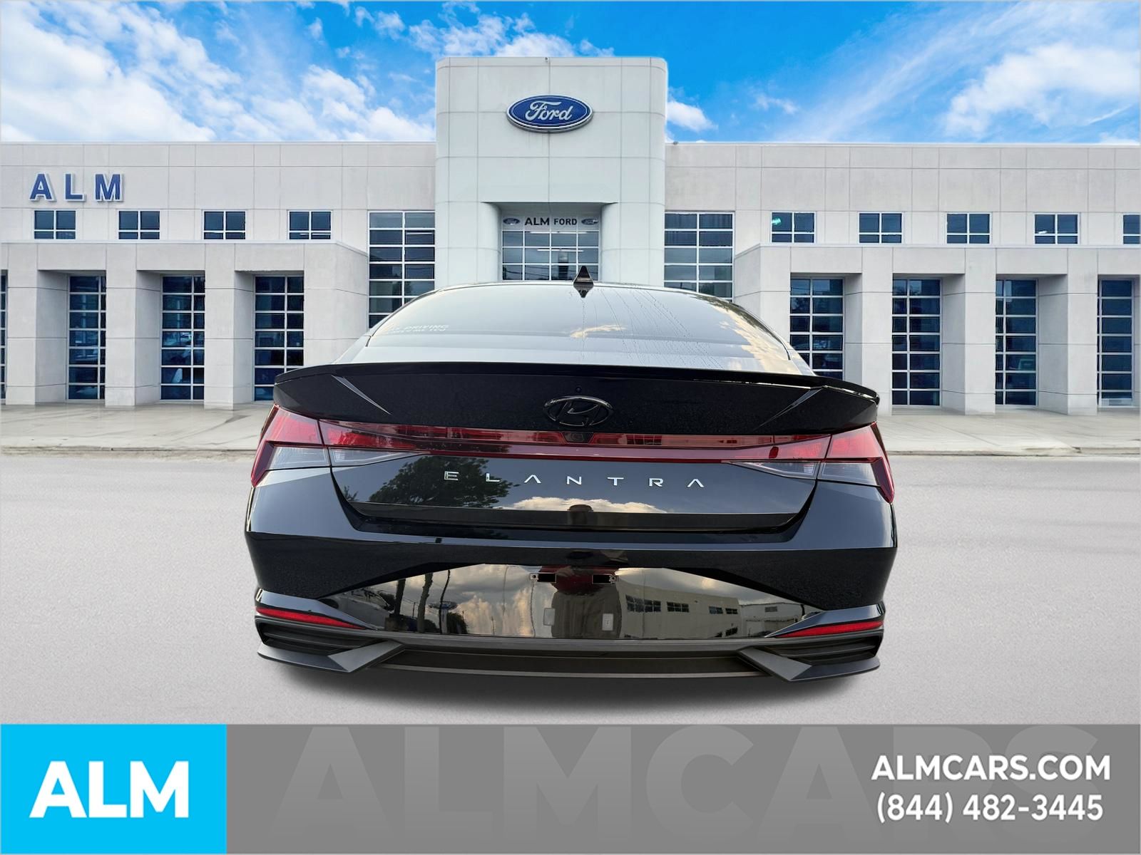 Used 2022 Black Hyundai SEL image 8