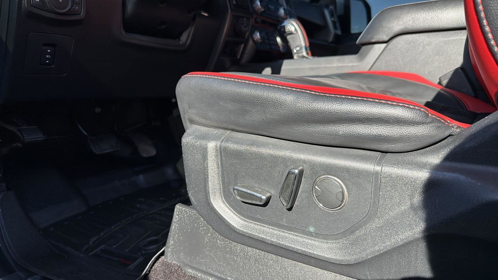 Used Car 2016 Ford F-150  Lariat For Sale Under $25,000 In Austin, Texas