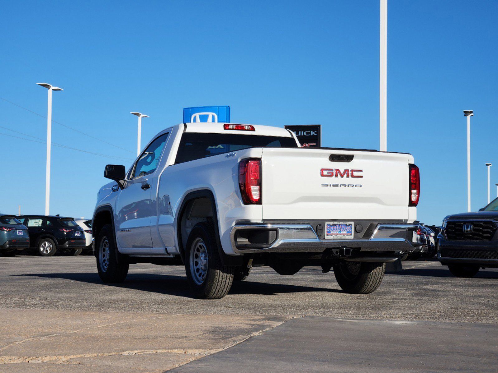 2025 GMC Sierra 1500 Pro 4