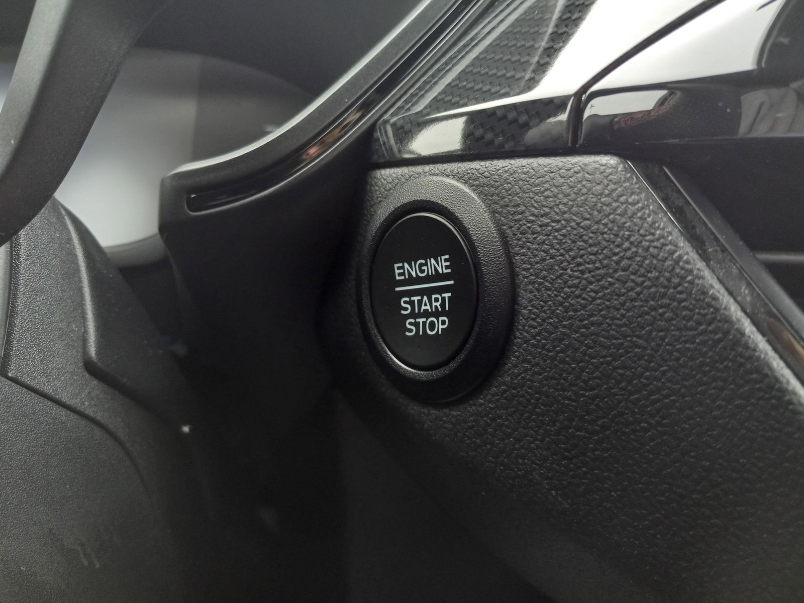 2024 Ford Escape image 25