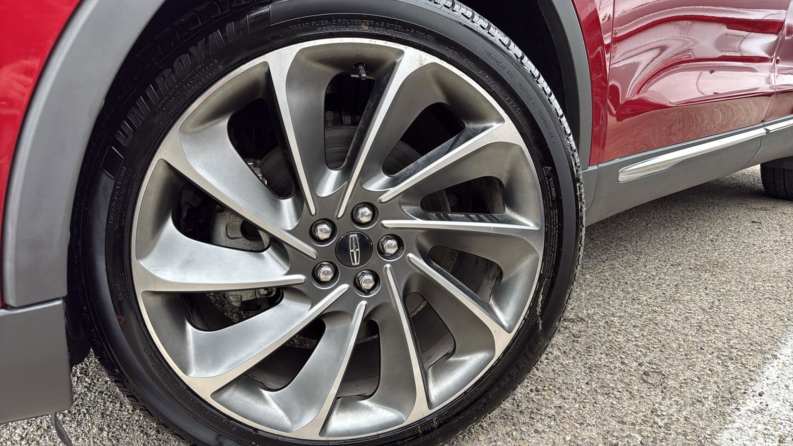 Used Car 2020 Lincoln Nautilus  Reserve For Sale Under $30,000 In Austin, Texas