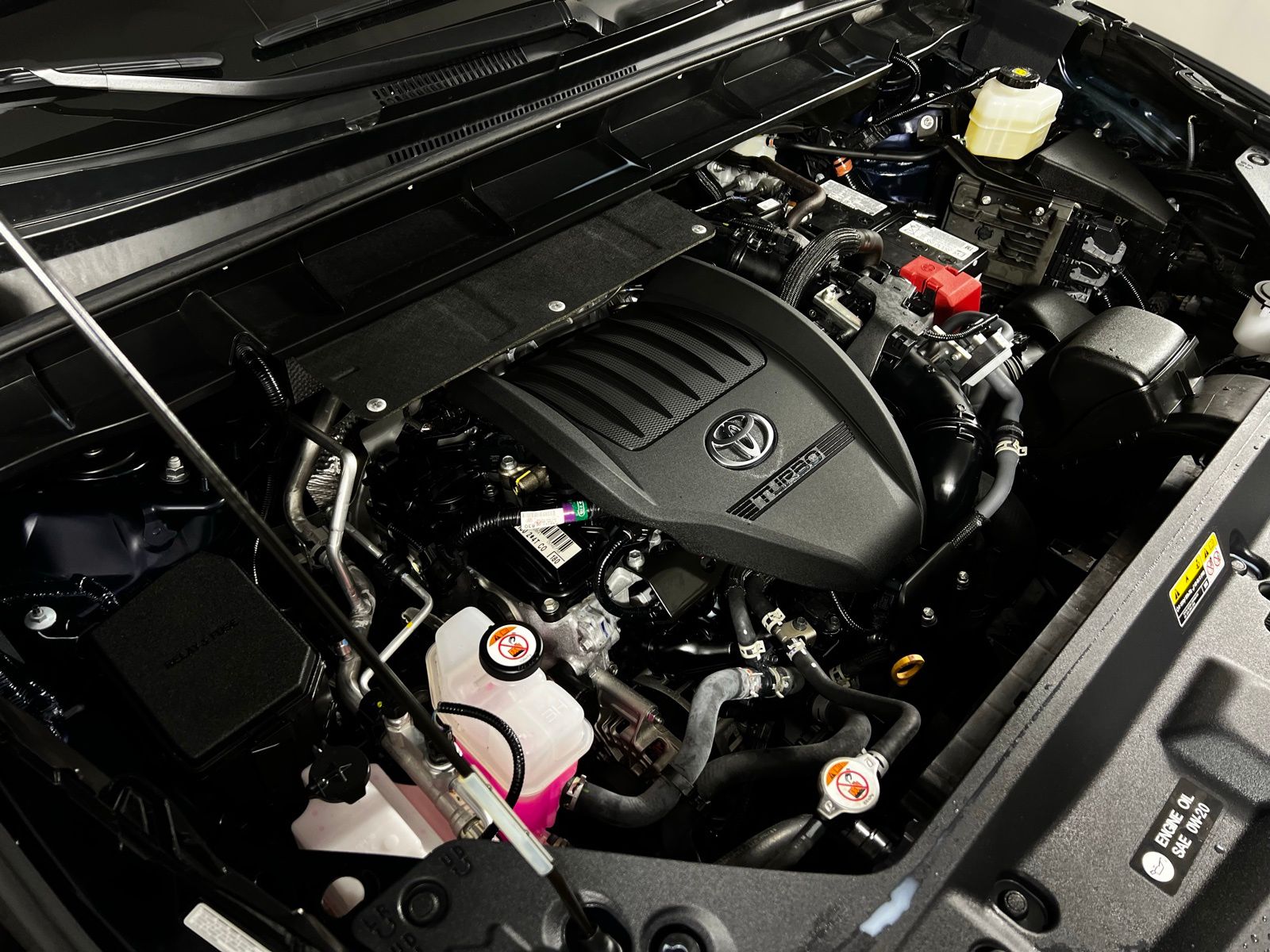 Thumbnail: 2025 Toyota Highlander - 10