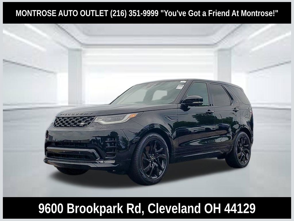 White 2025 Land Rover Discovery P300 Dynamic SE AWD SUV / Crossover All-Wheel Drive 8-Speed Automatic