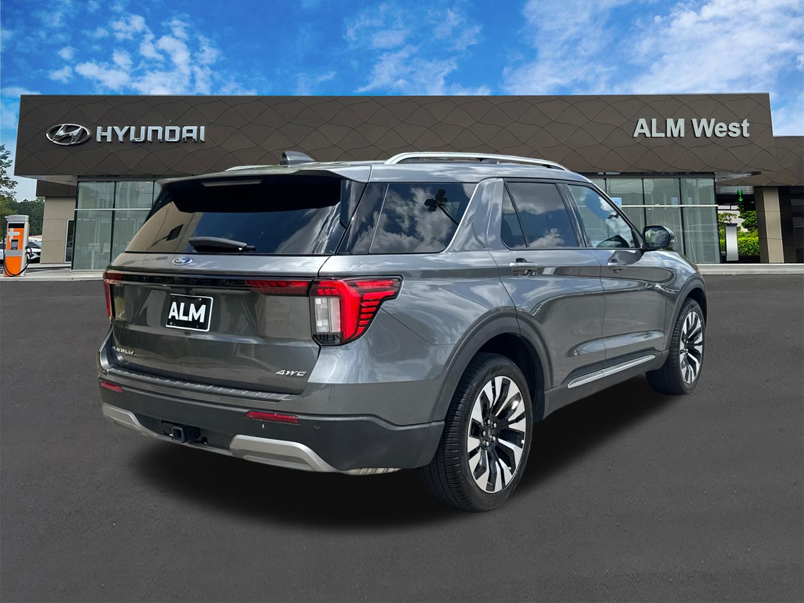 Used 2026 Gray Ford Platinum image 5