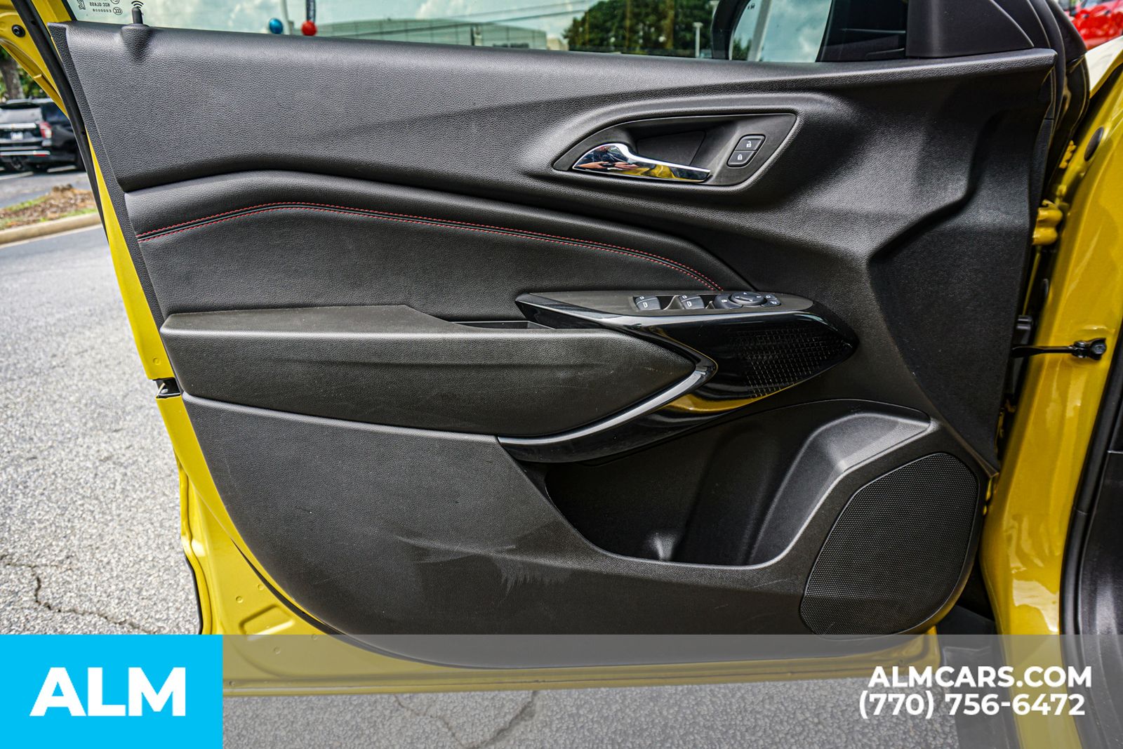 Used 2025 Yellow Chevrolet 2RS image 50