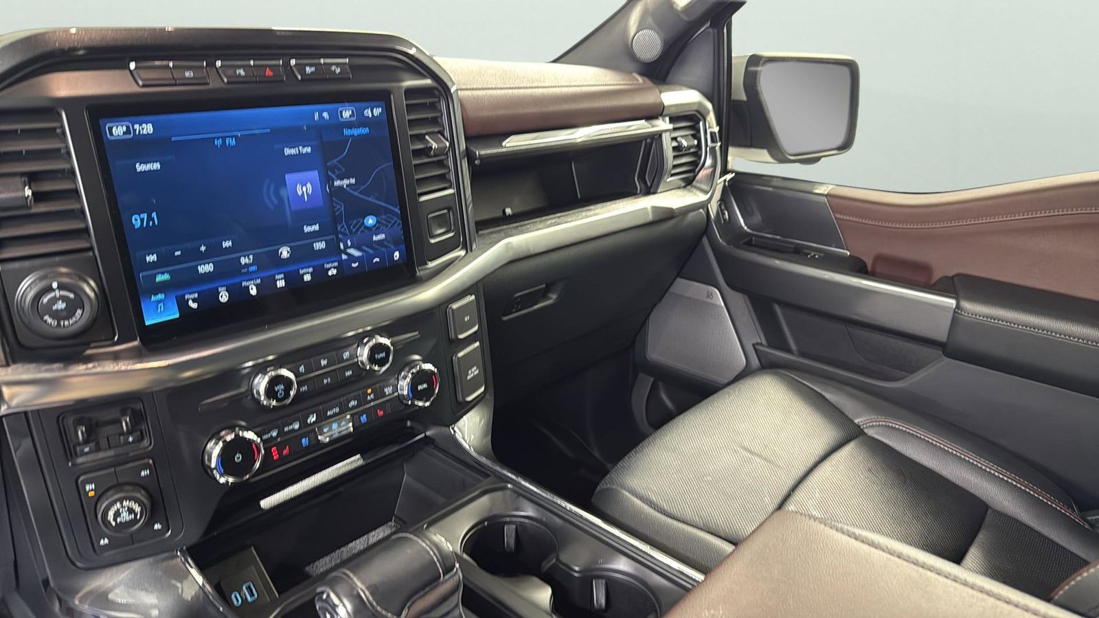 Used Car 2022 Ford F-150  Lariat For Sale Under $40,000 In Austin, Texas