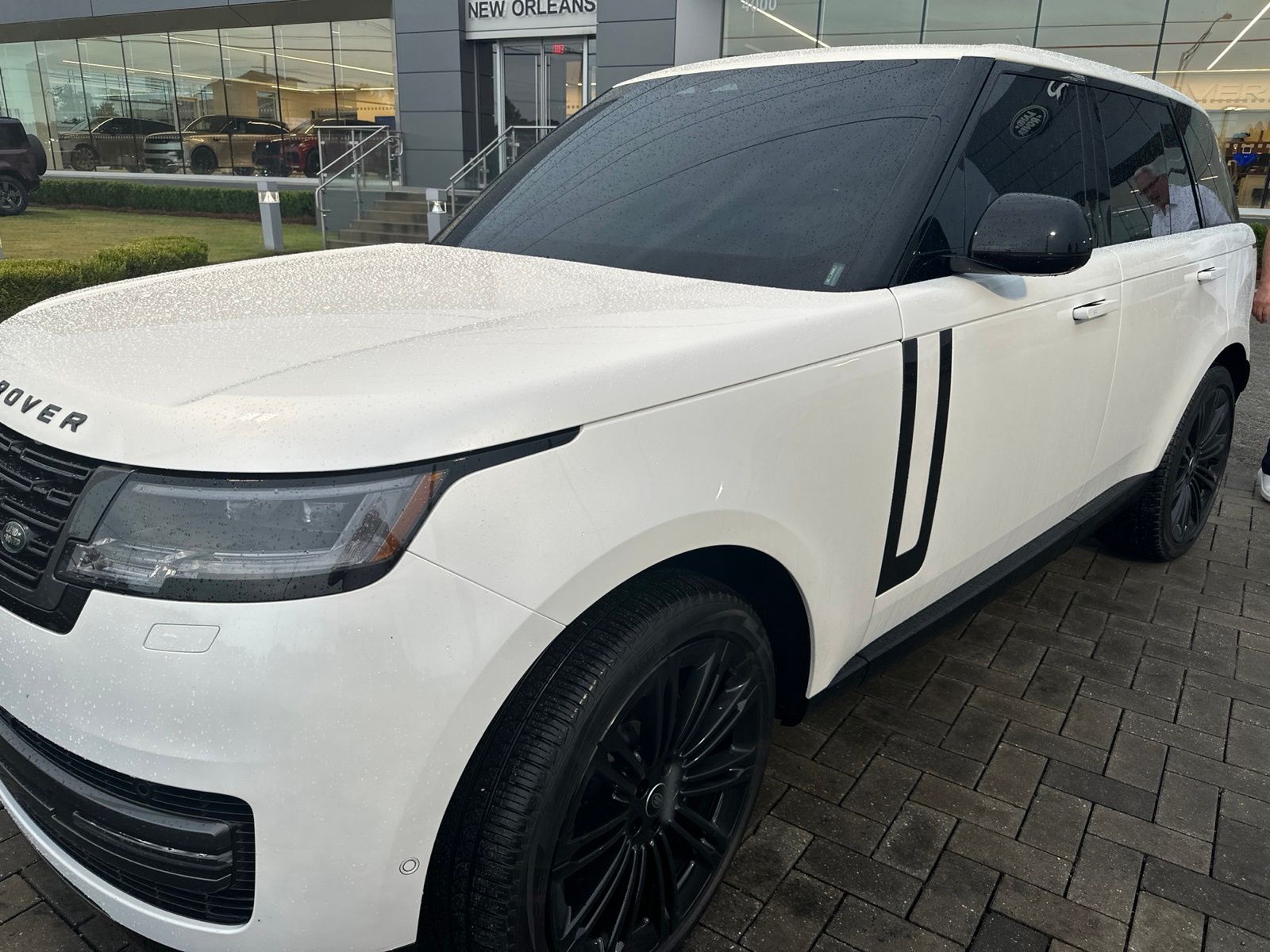 2024 Land Rover Range Rover P400 SE AWD