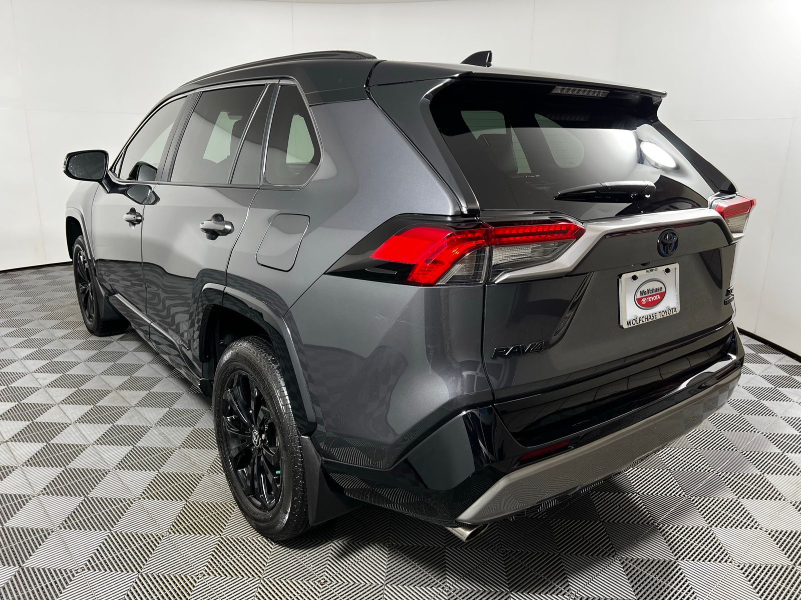 Thumbnail: 2024 Toyota RAV4 - 7