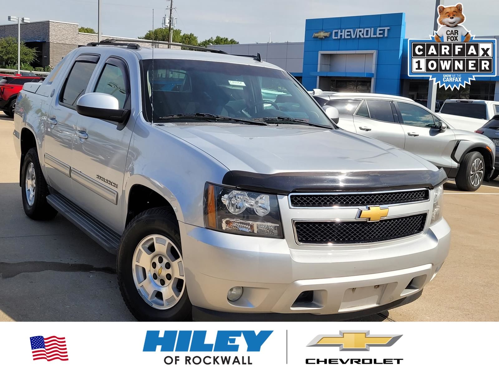2013 Chevrolet Avalanche LS Black Diamond Edition RWD