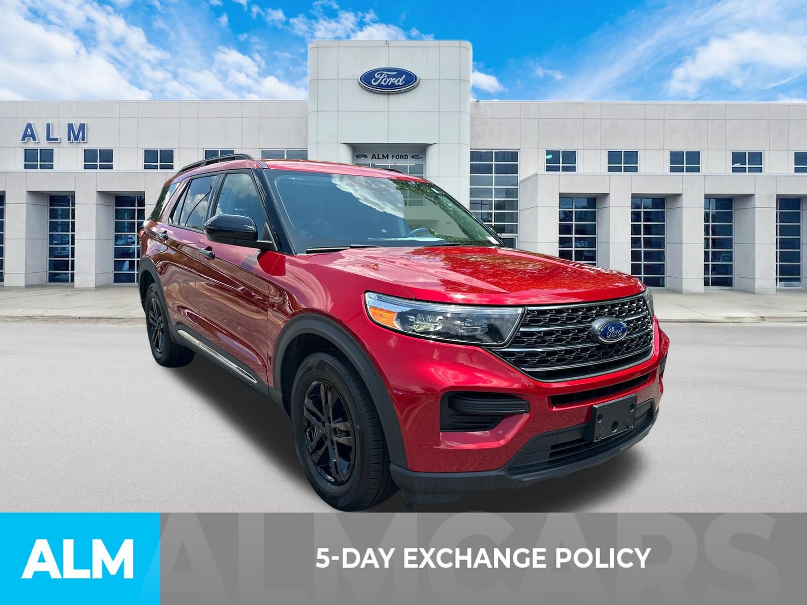 Used 2024 Red Ford XLT image 3
