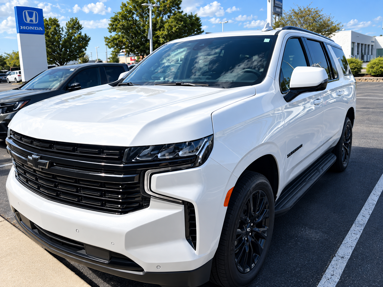 White (Iridescent Pearl Tricoat) 2024 Chevrolet Suburban SUV / Crossover Four-Wheel Drive 