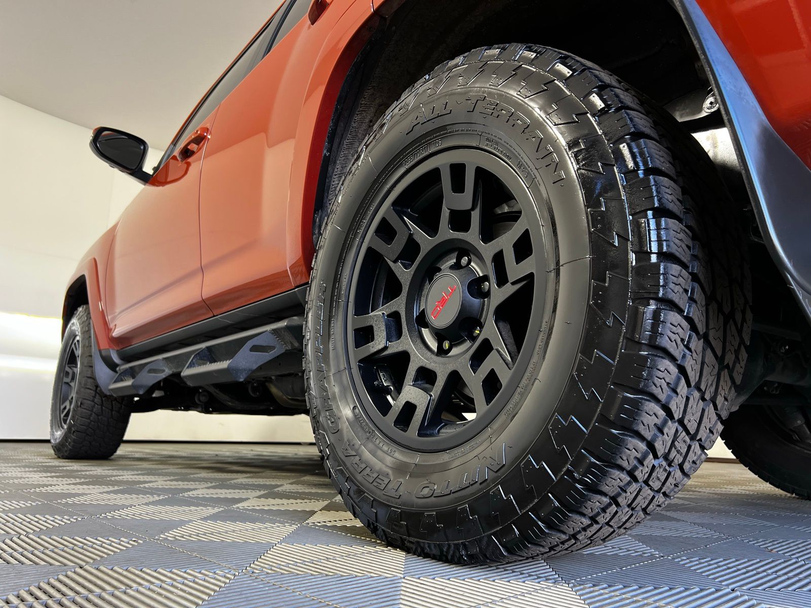 Thumbnail: 2024 Toyota 4Runner - 28