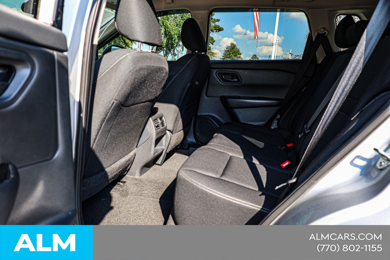 Used 2024 Silver Nissan S image 19