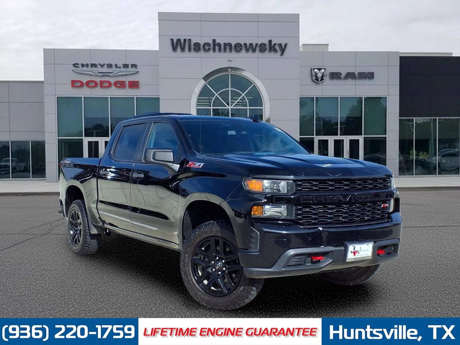 Black 2021 Chevrolet Silverado 1500 Custom Trail Boss Crew Cab 4WD Pickup Truck Four-Wheel Drive 6-Speed Automatic Overdrive