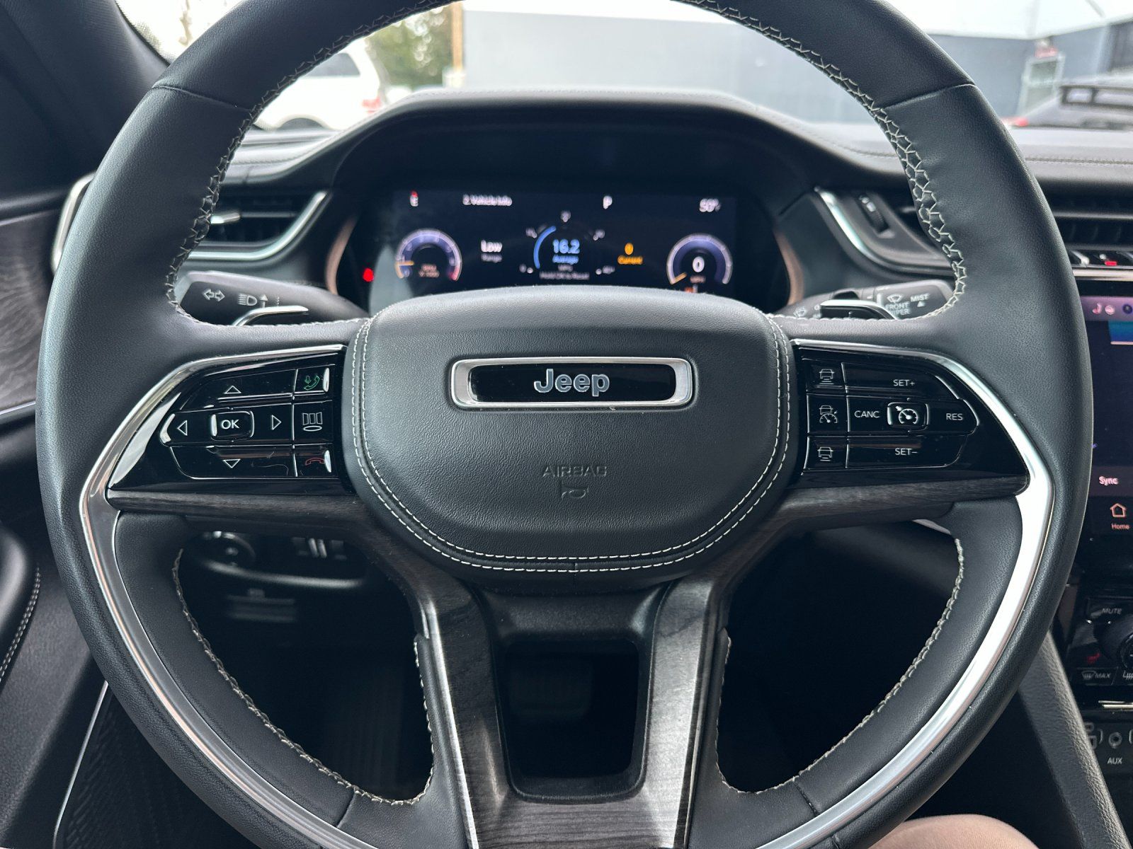 used 2023 Jeep Grand Cherokee L car, priced at $34,498