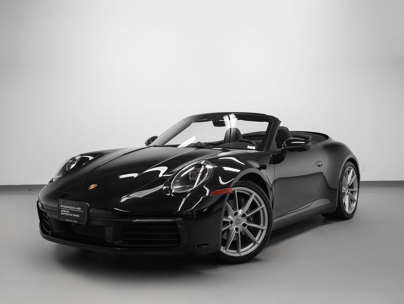 Jet Black Metallic 2022 Porsche 911 Convertible Rear-Wheel Drive 8-Speed Automatic