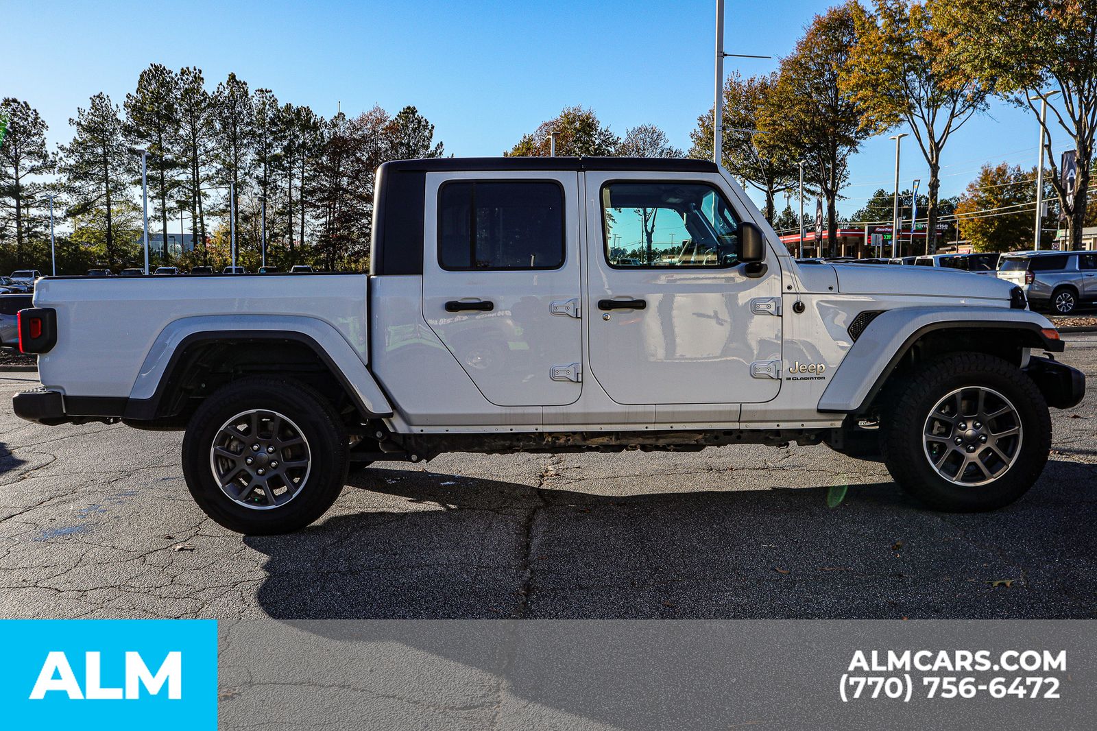 2023 Jeep Gladiator Overland 10