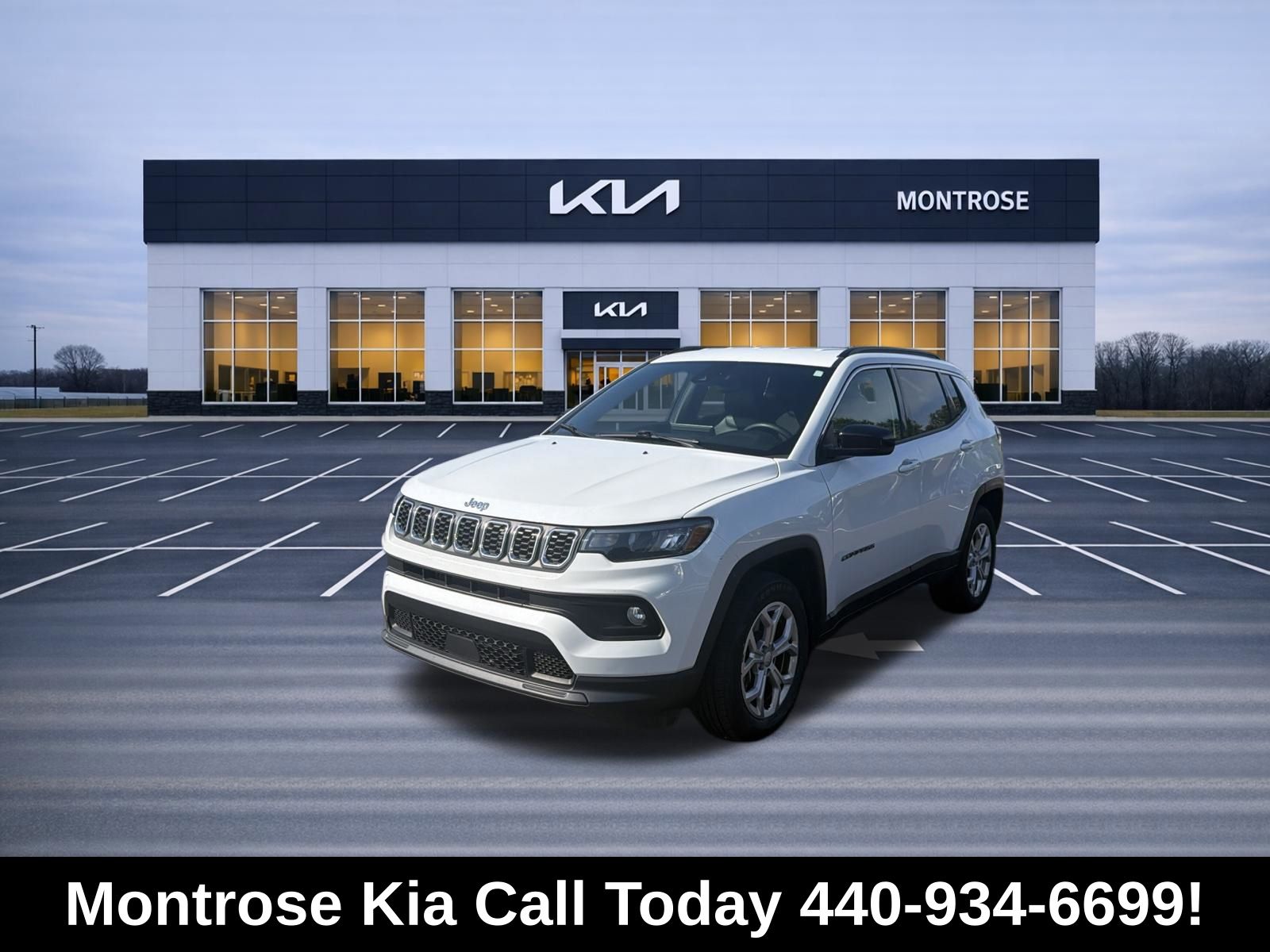 Bright White Clearcoat 2024 Jeep Compass SUV / Crossover Four-Wheel Drive 8-Speed Automatic