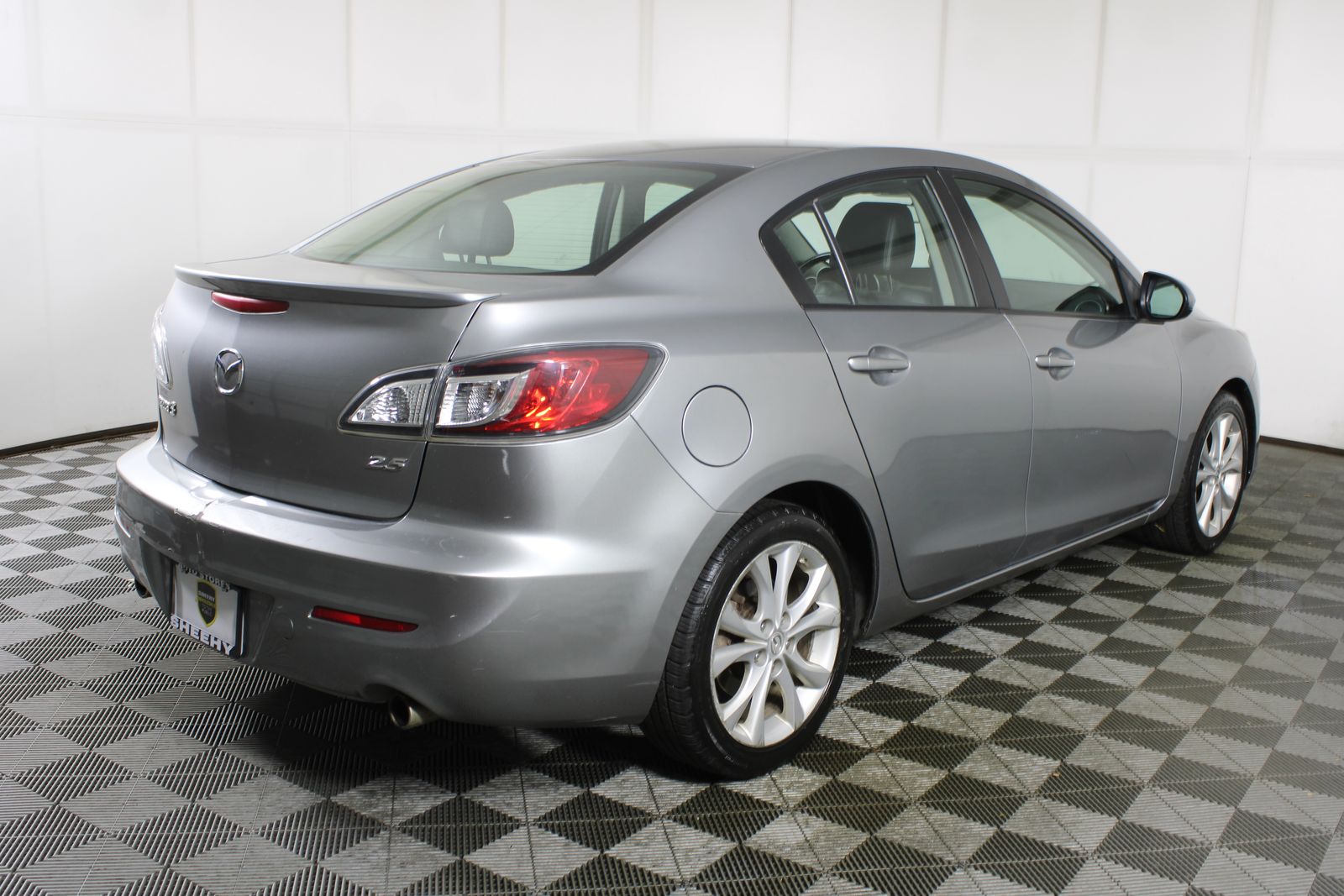 Used 2011 Silver Mazda s Grand Touring image 6