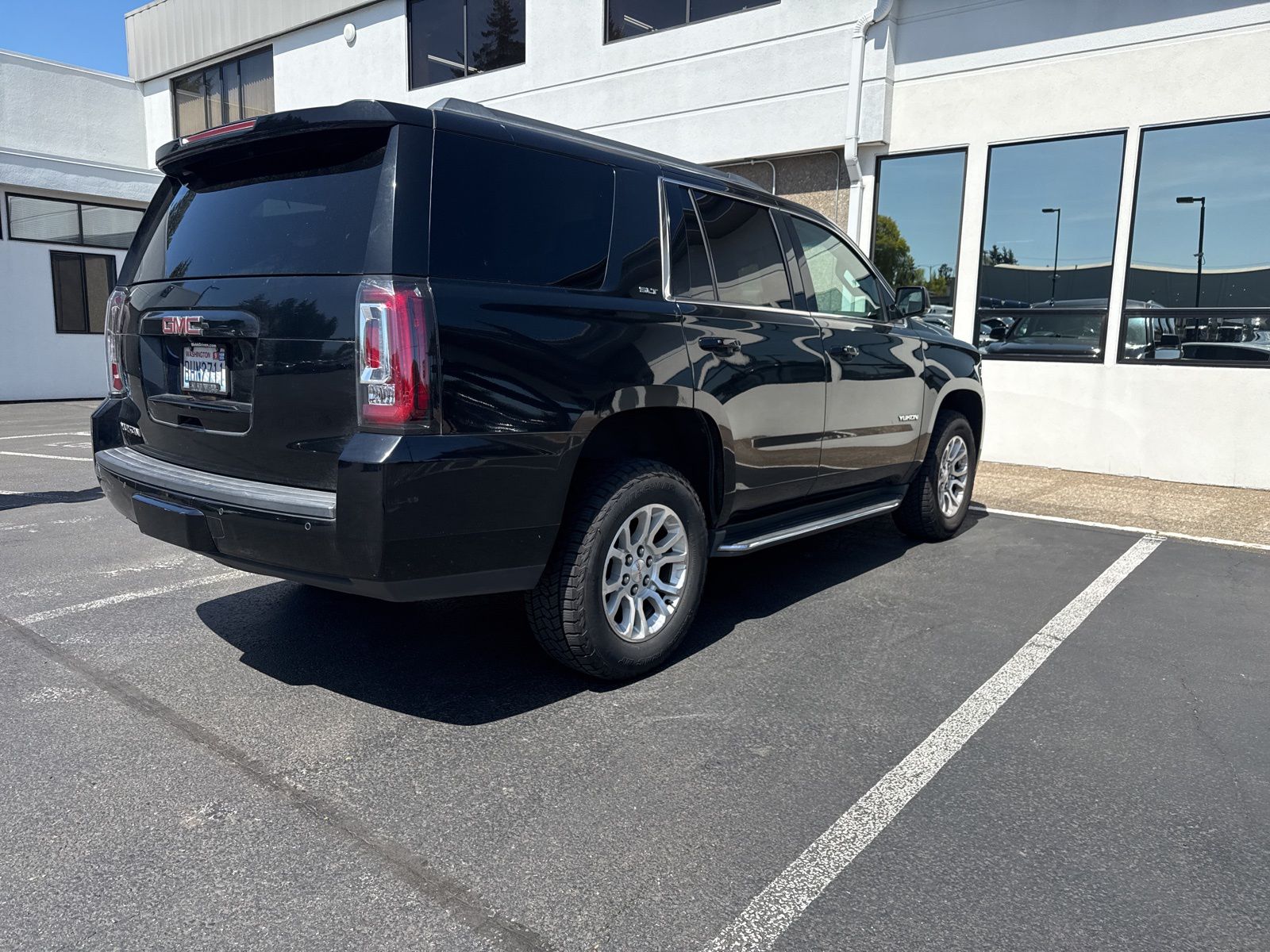 used 2017 GMC Yukon car, priced at $23,998
