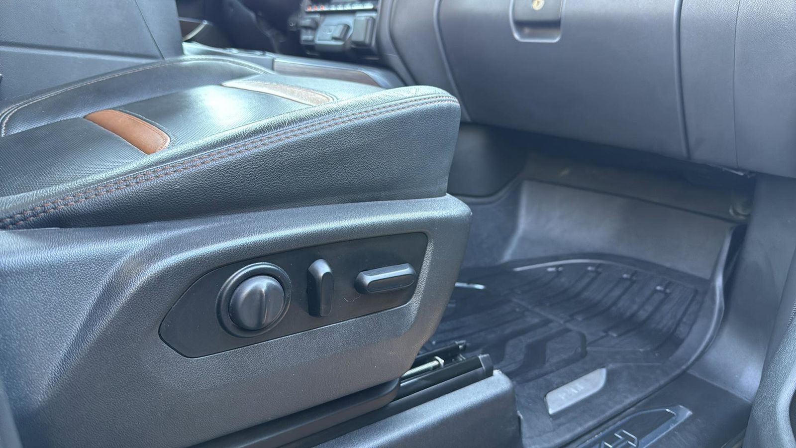 Used Car 2019 Gmc Sierra 1500  At4 For Sale Under $35,000 In Austin, Texas