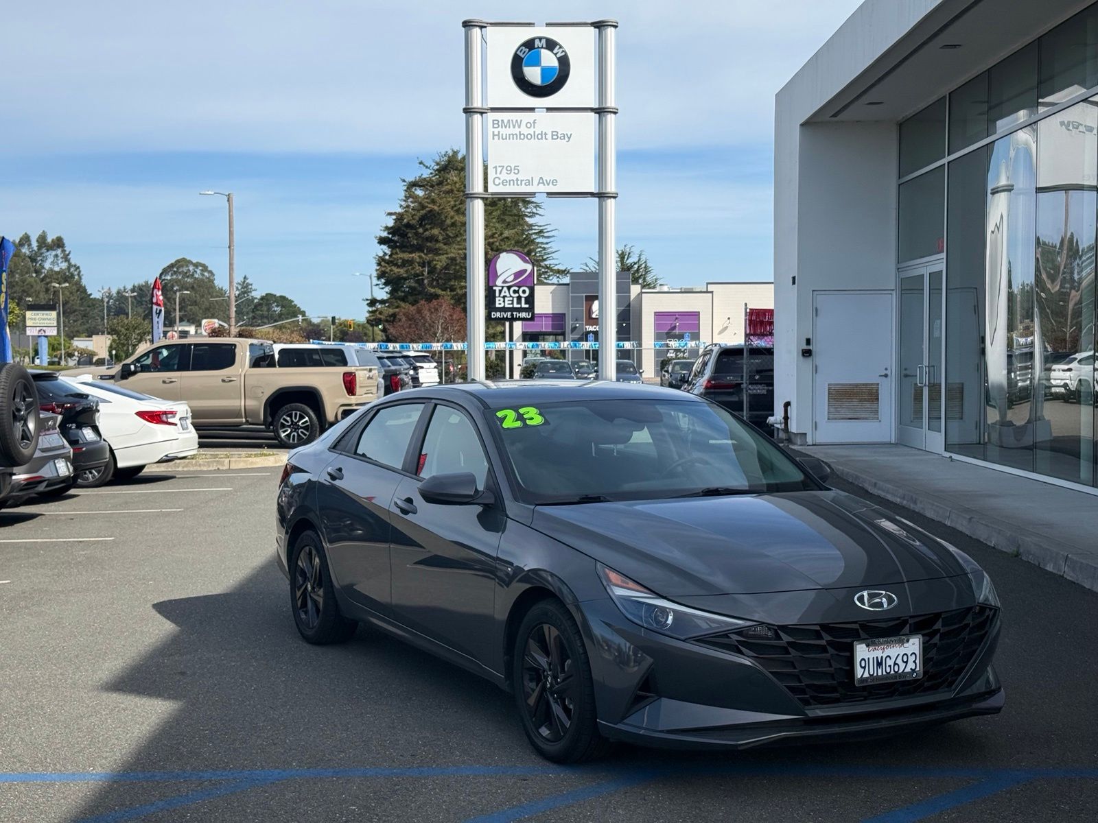 2023 Hyundai Elantra SEL