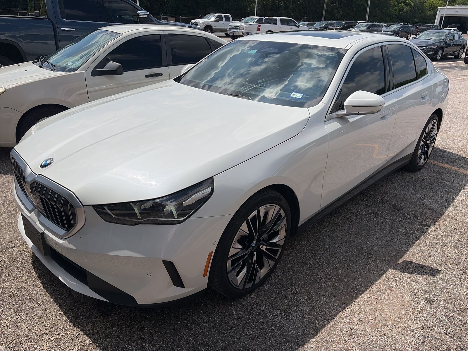 2024 BMW 5 Series 530i RWD