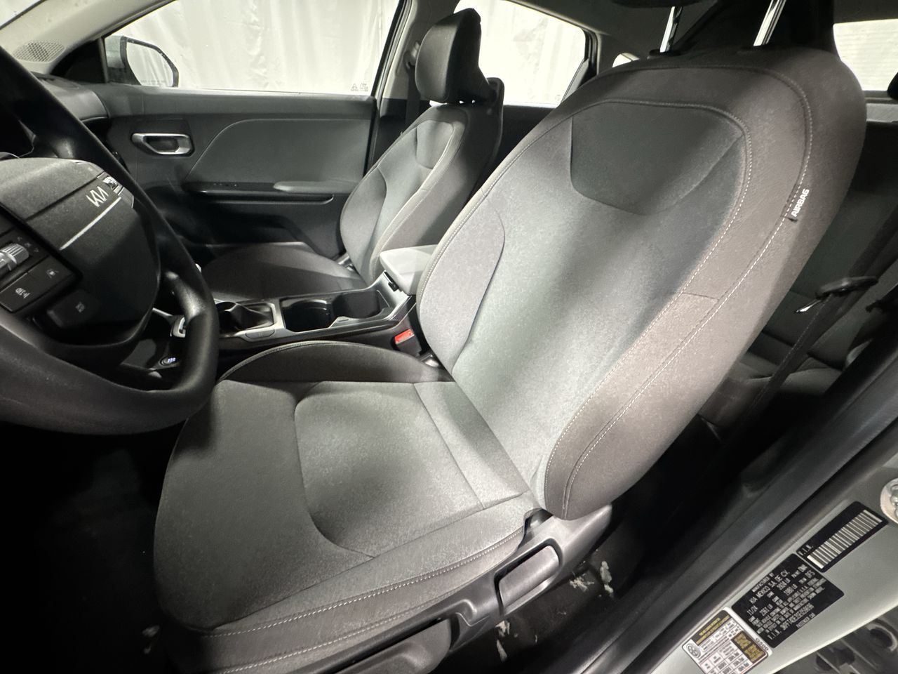 2025 Kia K4 LXS photo 14