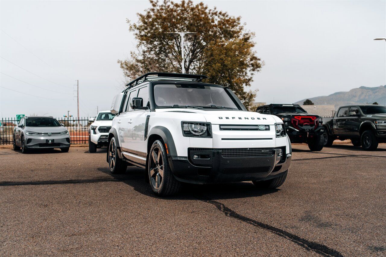Fuji White 2022 Land Rover Defender 110 X-Dynamic HSE AWD SUV / Crossover All-Wheel Drive 8-Speed Automatic
