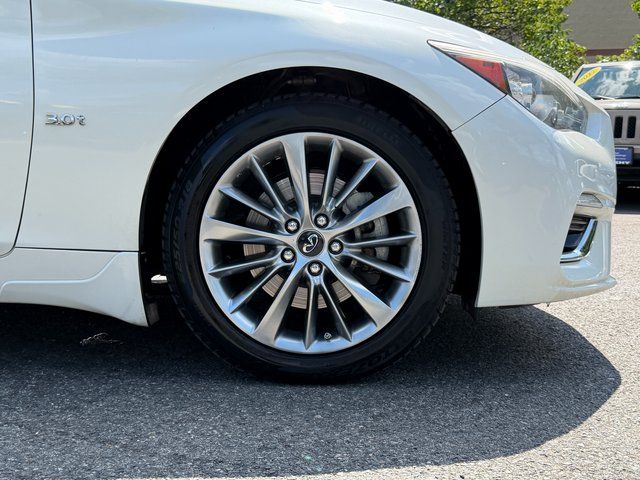 Used 2019 Majestic White INFINITI 3.0t LUXE image 27