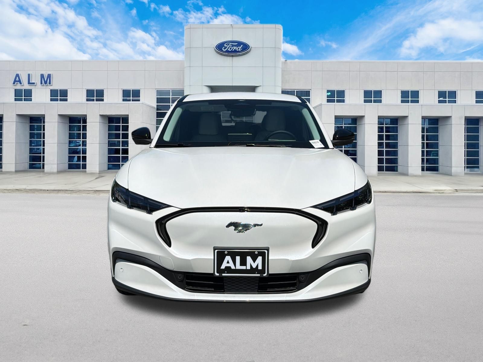 New 2026 Star White Metallic Tri-coat Ford Premium image 2