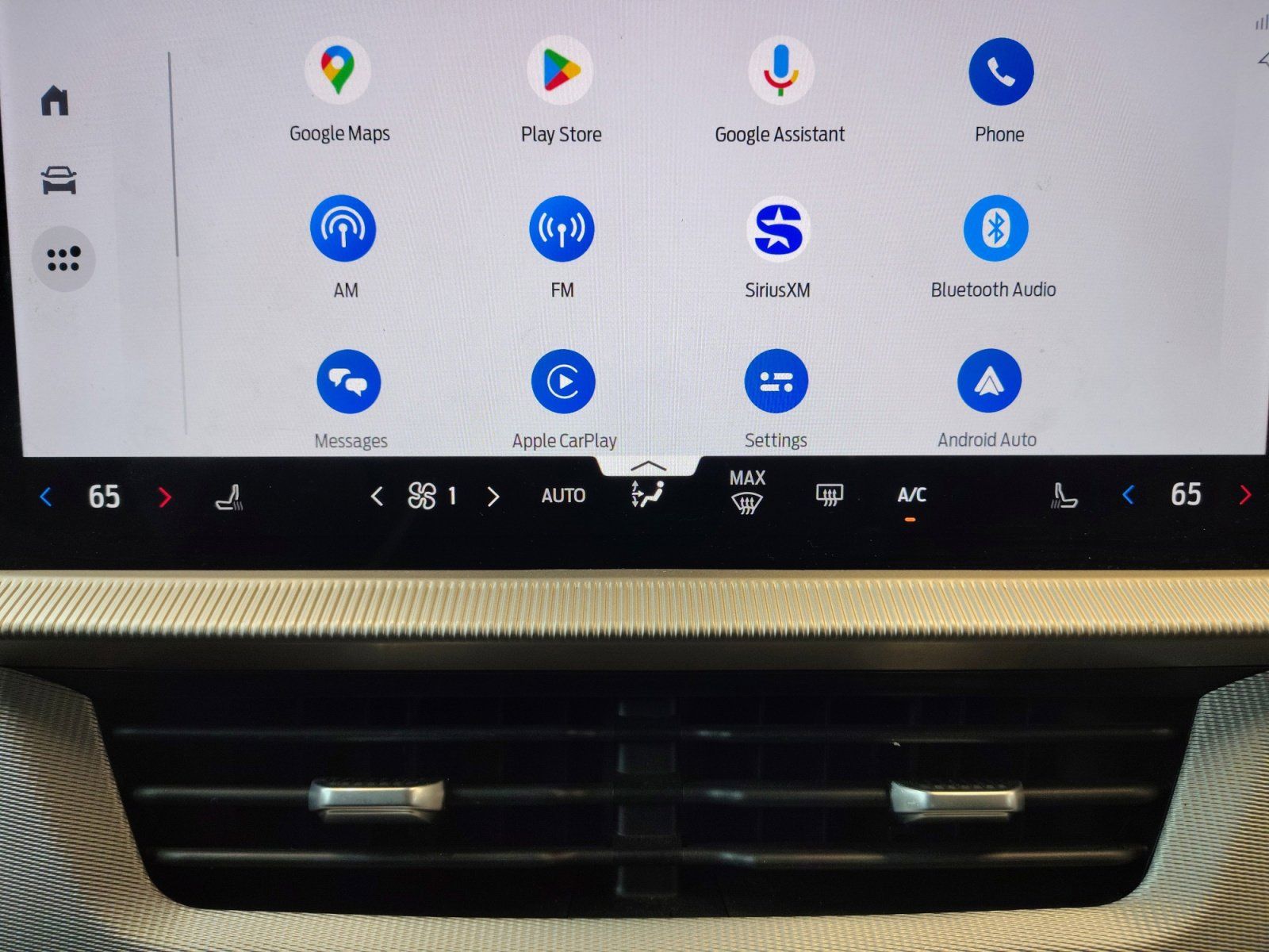 Used Car 2025 Ford Explorer  Active For Sale Under $35,000 In San Antonio, Texas