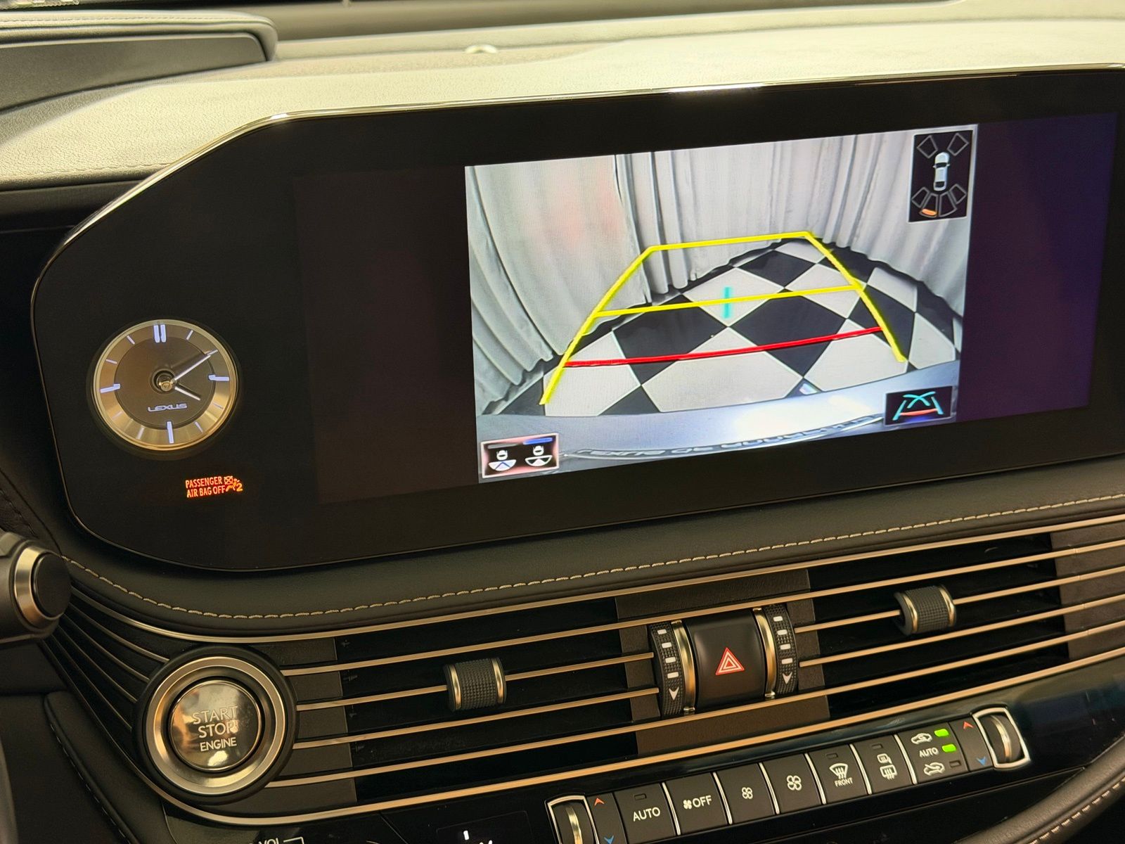 Used 2021 Silver Lexus 500 AWD image 19
