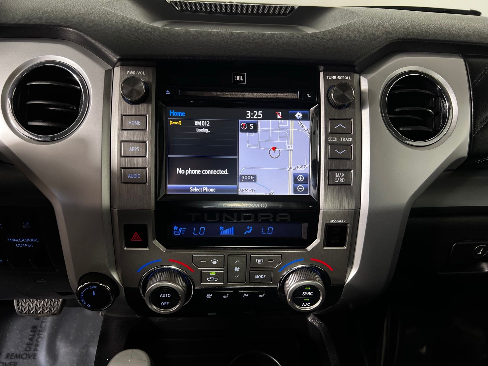 Thumbnail: 2016 Toyota Tundra - 19