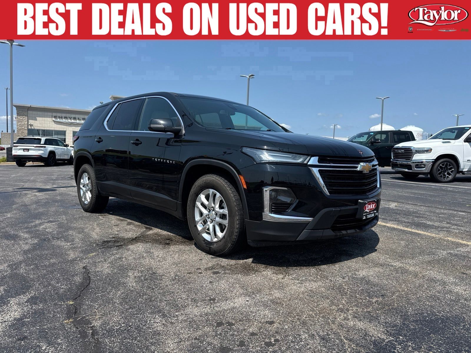 Mosaic Black Metallic 2022 Chevrolet Traverse SUV / Crossover Four-Wheel Drive 9-Speed Automatic
