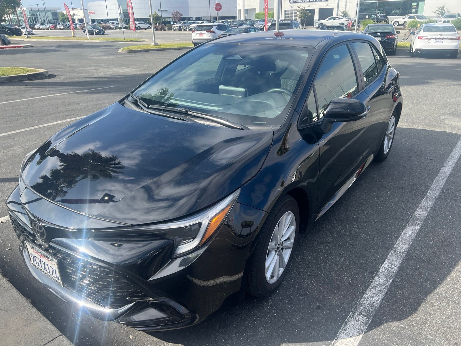 Midnight Black Metallic 2023 Toyota Corolla Hatchback Hatchback Front-Wheel Drive Continuously Variable Transmission