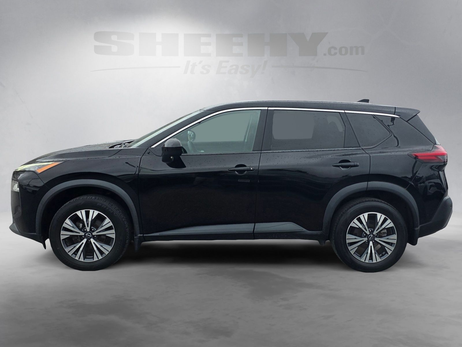 Used 2023 Black Nissan SV image 4