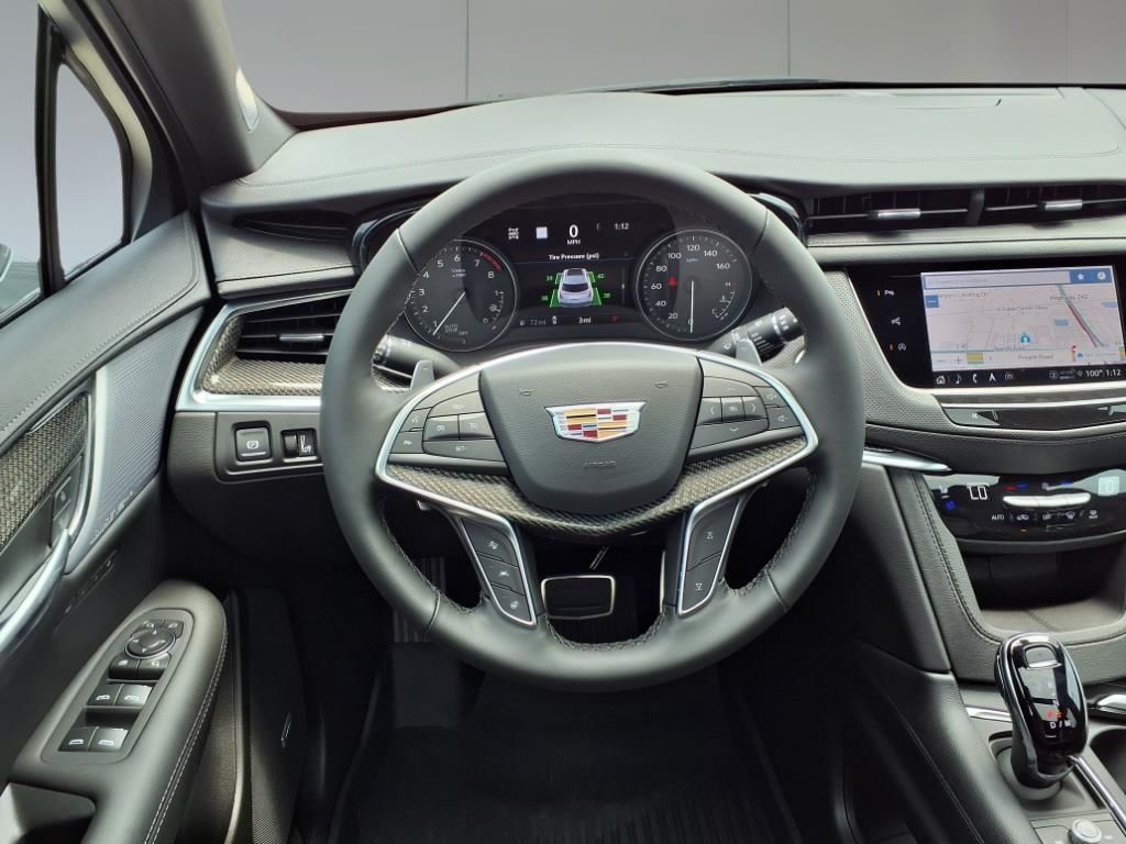 2025 Cadillac XT5 Sport - 11