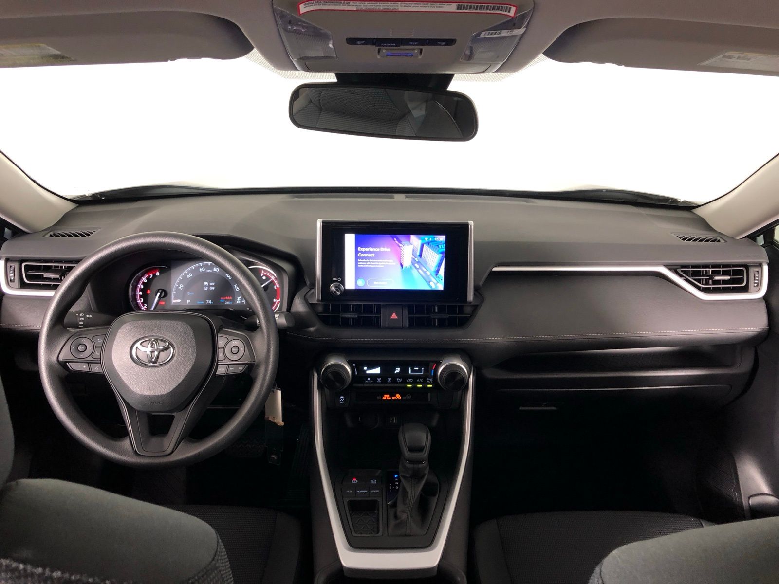 2025 Toyota RAV4 LE 17