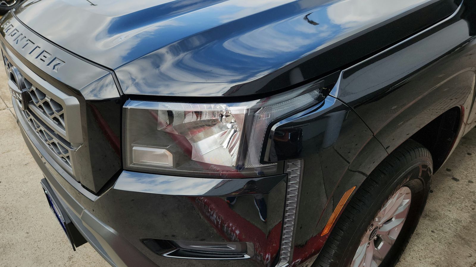 2024 Nissan Frontier